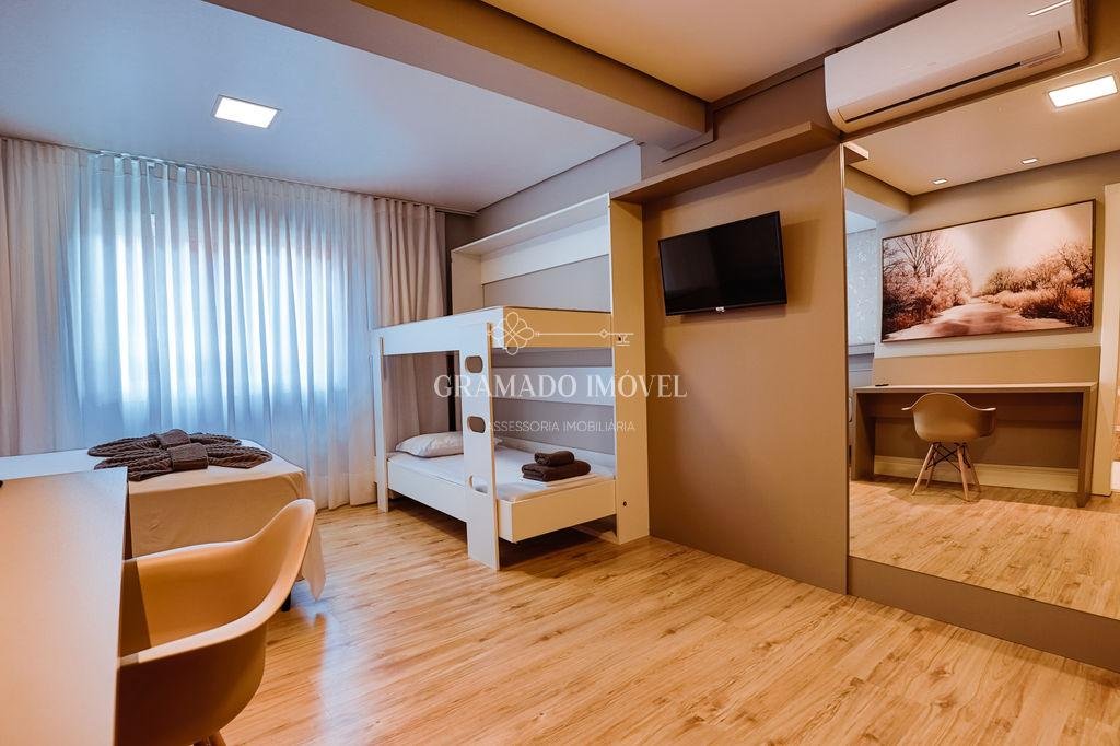 Via-Florida-Quarto-1-cama-casal-e-2-solteiro-2