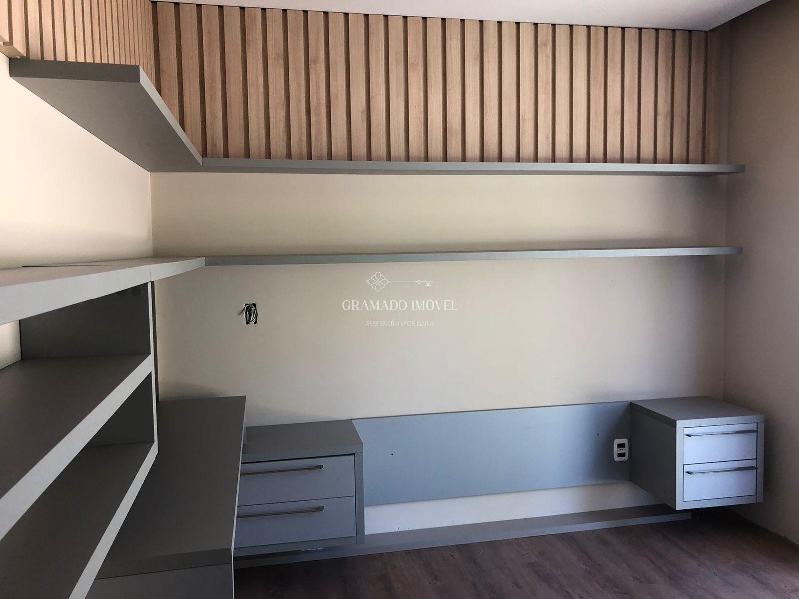 1db74084-cf19-485f-b467-45418f8e2fe7