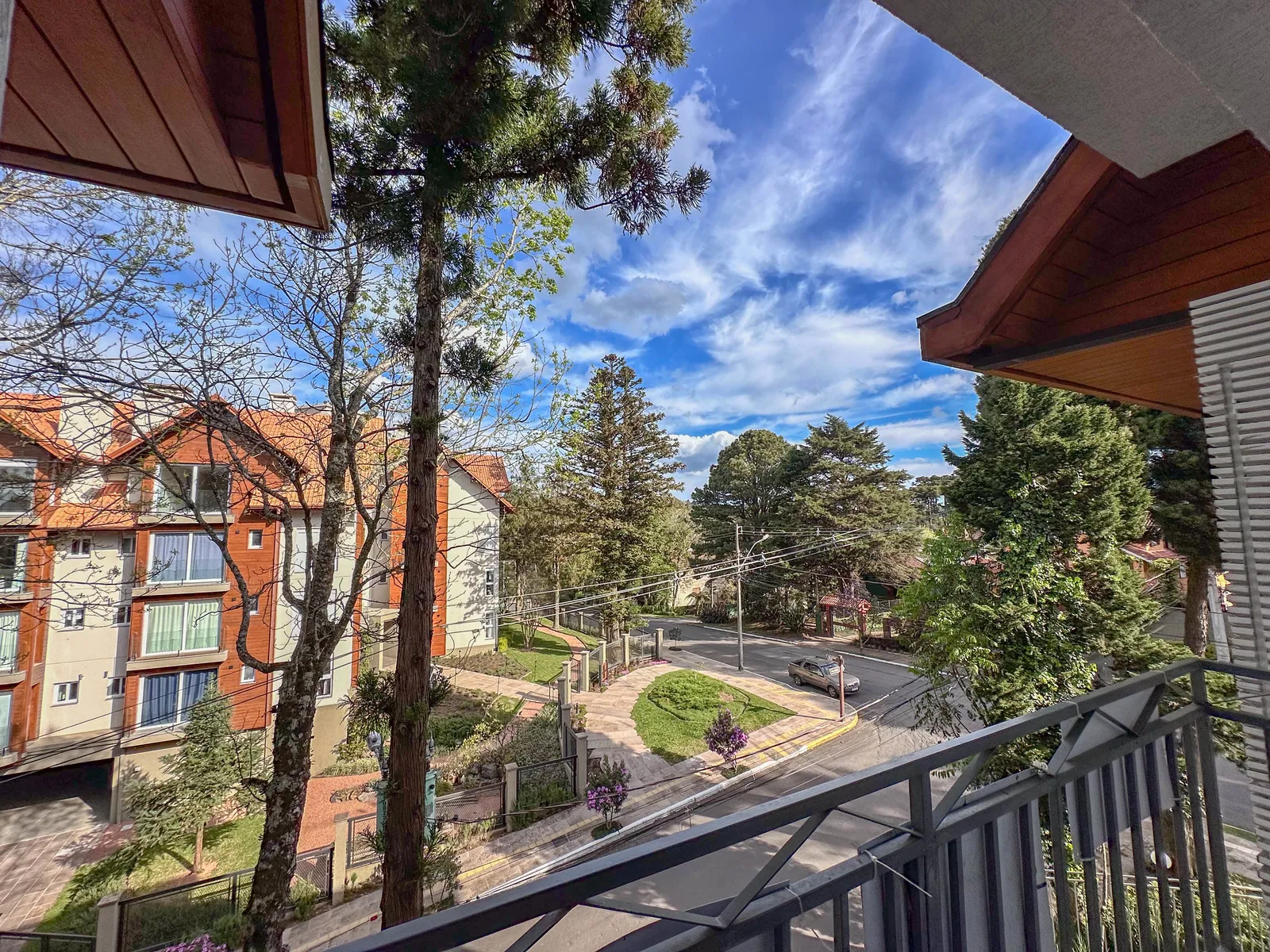 IMG_9227.jpg-name-b902d243d48b2cfdae129bfa73ca33e84cb8ac889c9cfb5c3559b4adecf69f7b